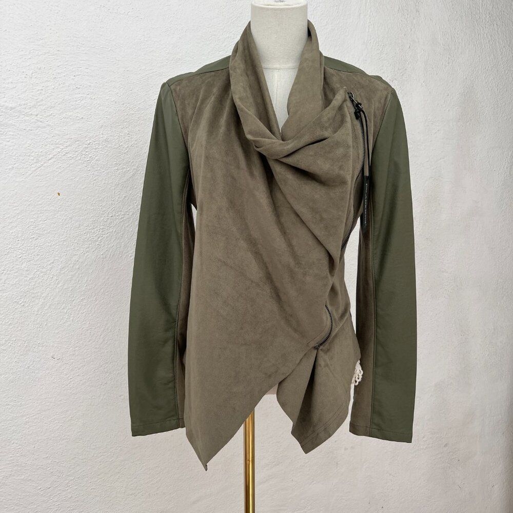 NWT BlankNYC Faux Leather Olive Green Asymmetrical Shrunken-Style Moto Jacket M